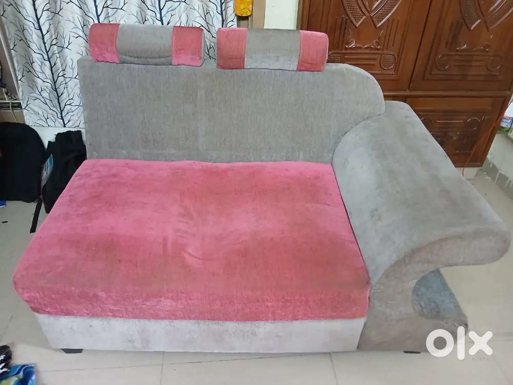 CUSHION sofa 2 seater GOOD condition