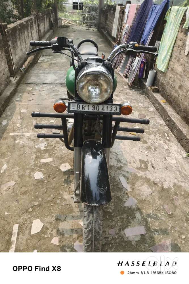 Royal Enfield Classic bs4
