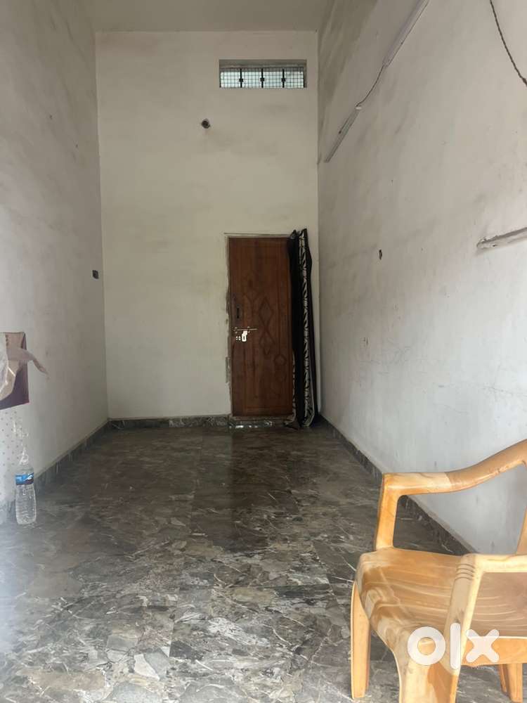 shop for rent near sp circle