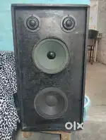 8+8 inch spekers and 1+1 tutor