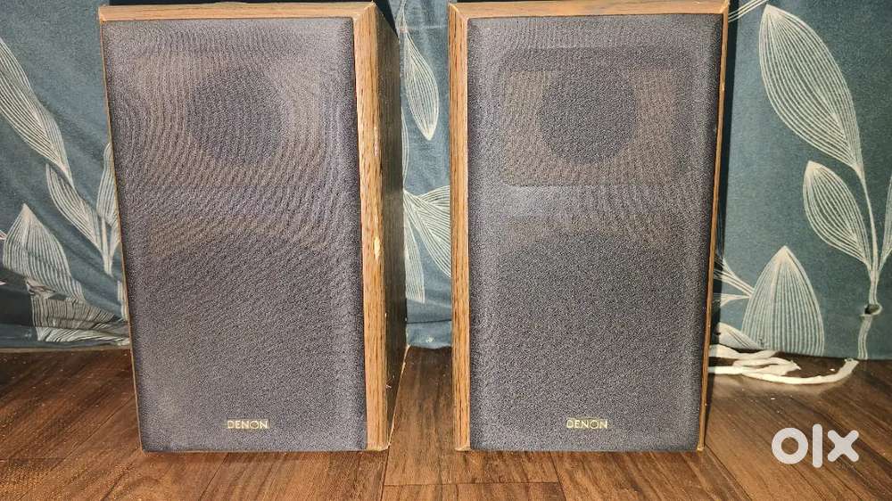 Denon sc-a905h Book shelf speaker