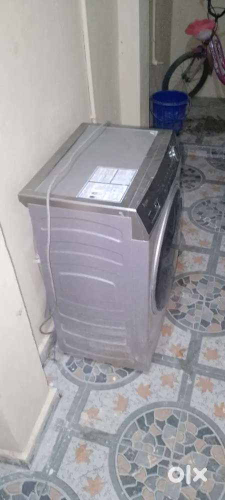 Front load washing machine