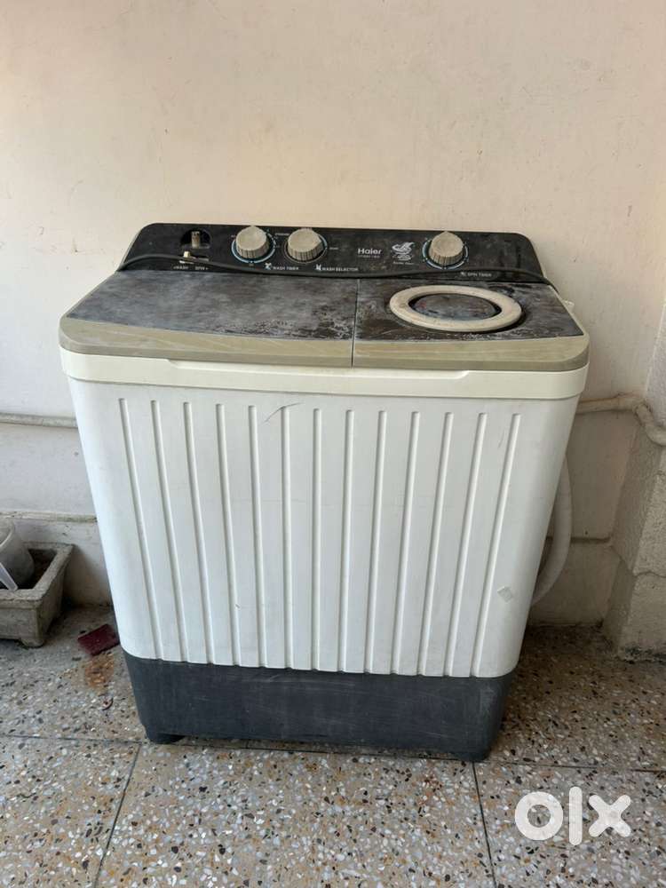 Heir company semi automatic washing machine
