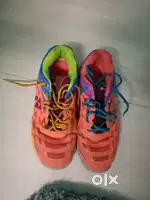 Best badminton shoes with free new insloles
