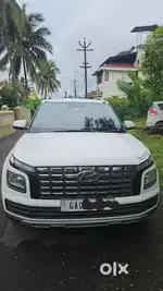 Hyundai Venue 2022 Petrol Good Condition