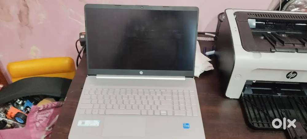 HP  -LAPTOP