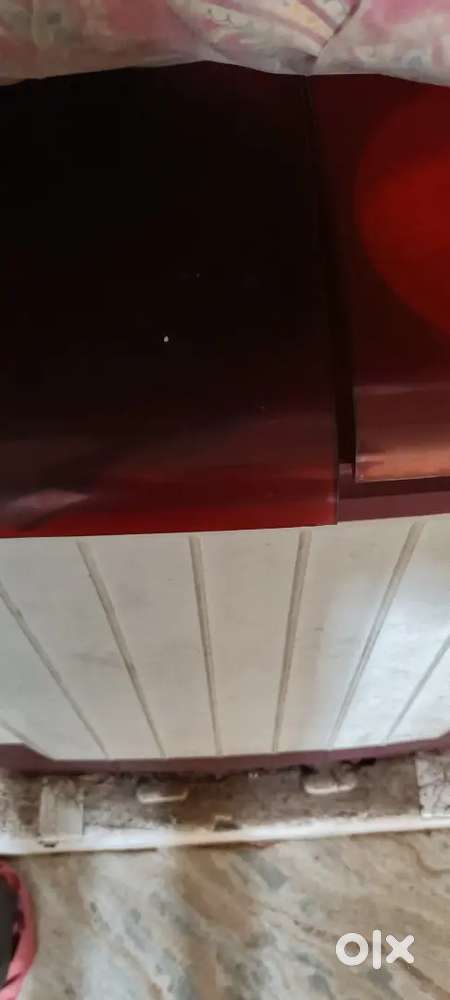 washing Machine (Onida Semi Auto)