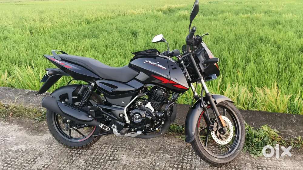 PULSAR 125