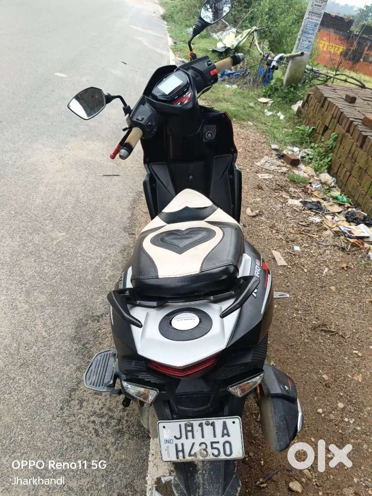 TVS scooty bs6