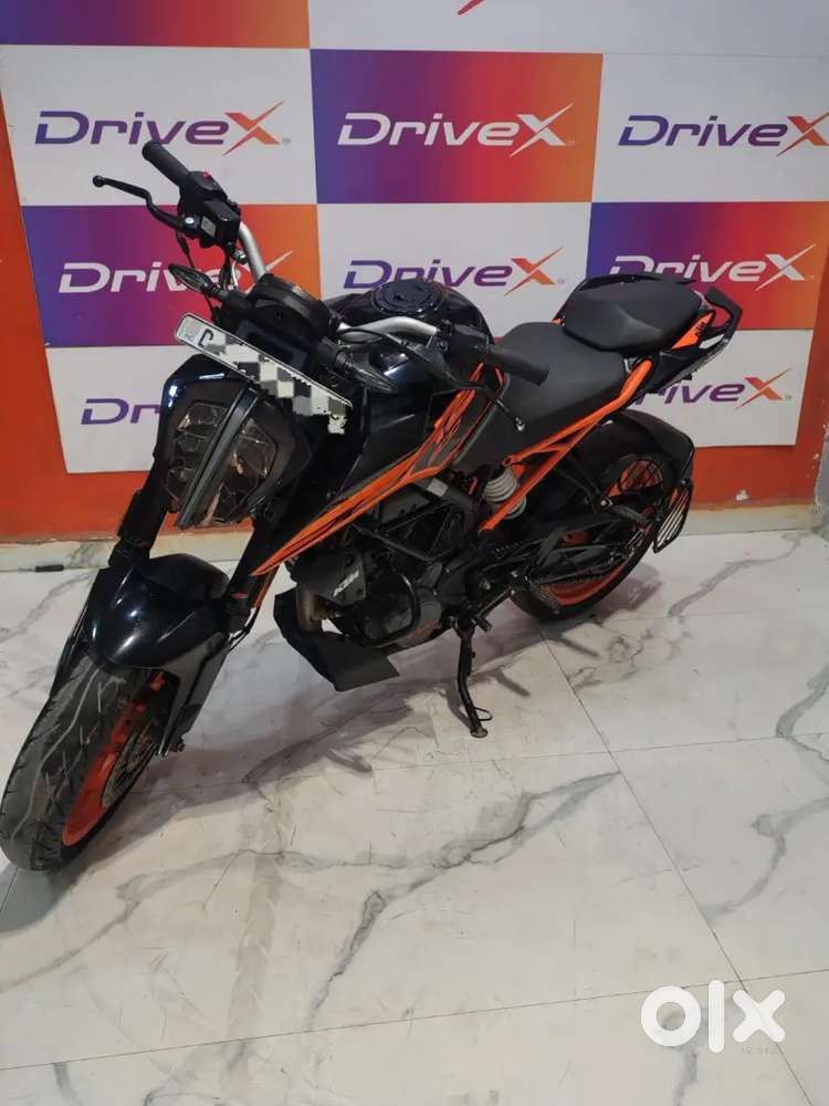 DUKE 200+RC TRANSFER+ INSURANCE+ 2 YEAR WARRANTY+6 SERVICE