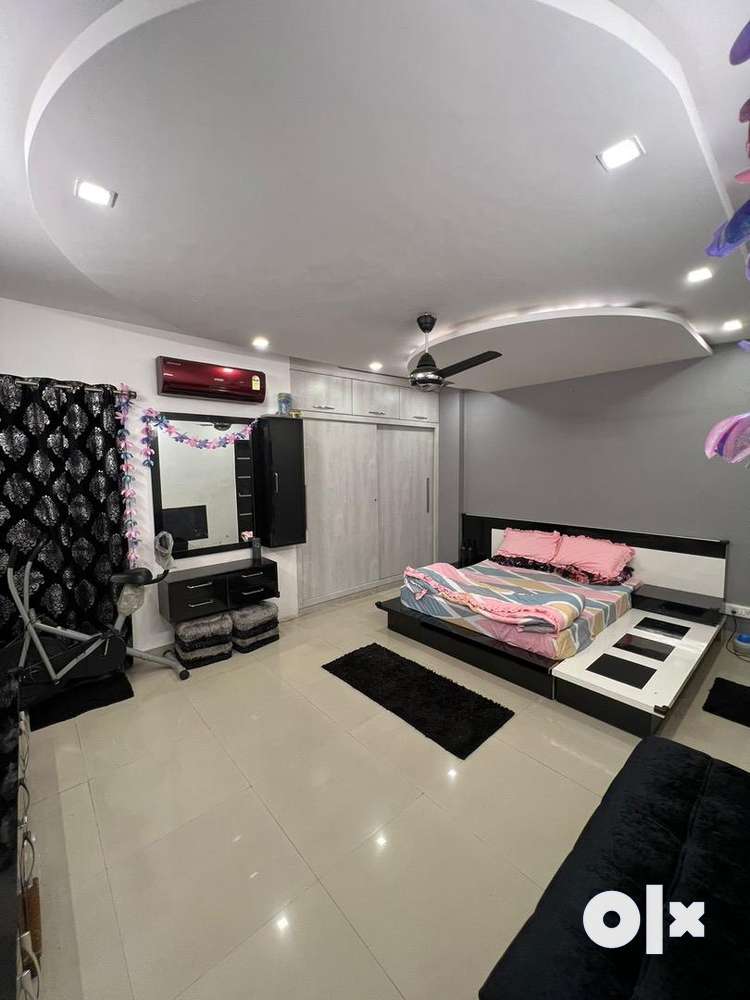 3bhk Luxury Floor for sale