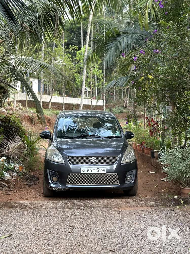 Maruti Suzuki Ertiga 2012