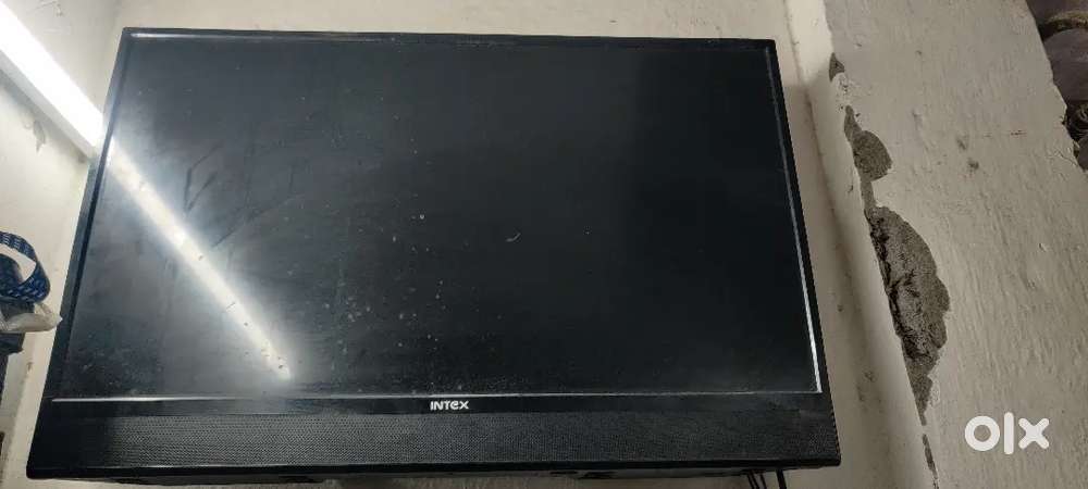 INTEX LED TV