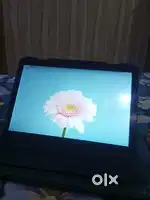 I’m selling my Lenovo 3/32 GB RAM tablet (black).