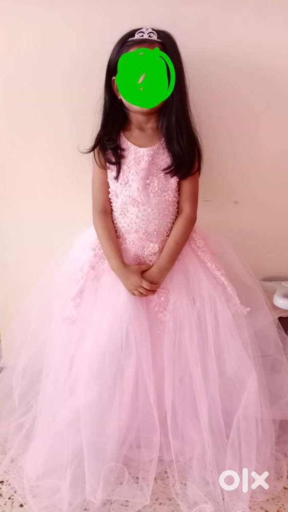 Girls premium dress