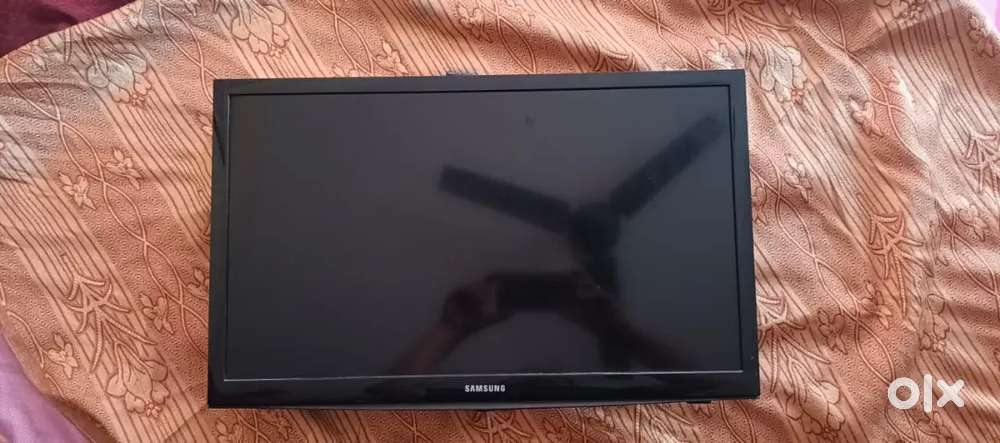 SAMSUNG 28INCH LED TV