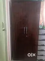 Wooden cupboard for sale@5000