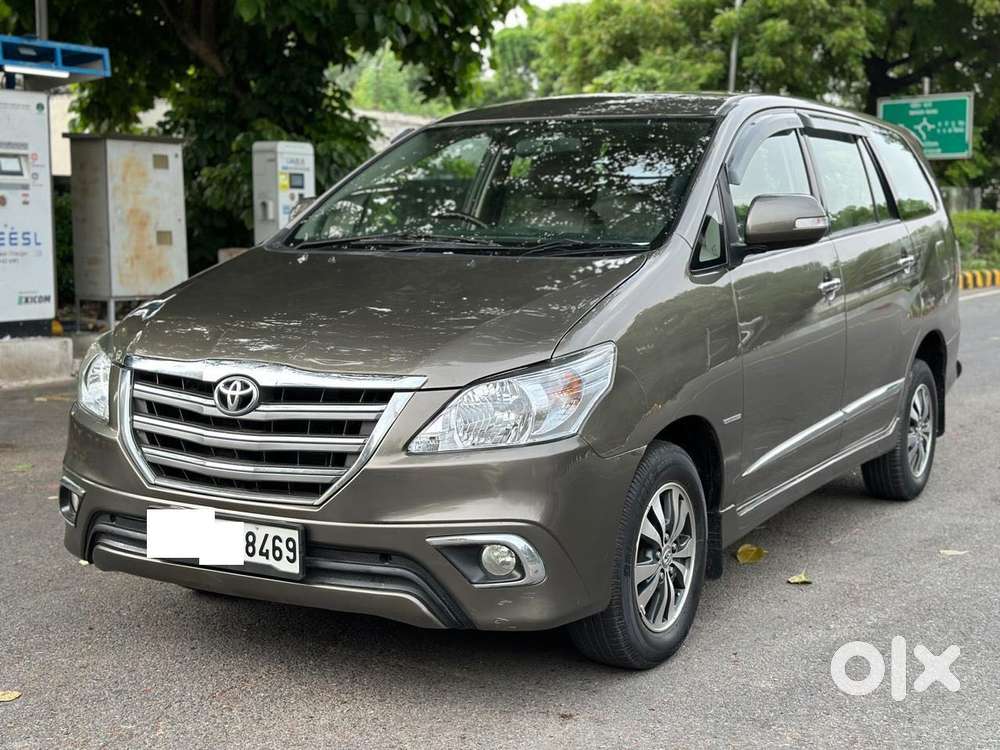 Toyota Innova 2.5 ZX 7 STR BS-IV, 2016, Diesel