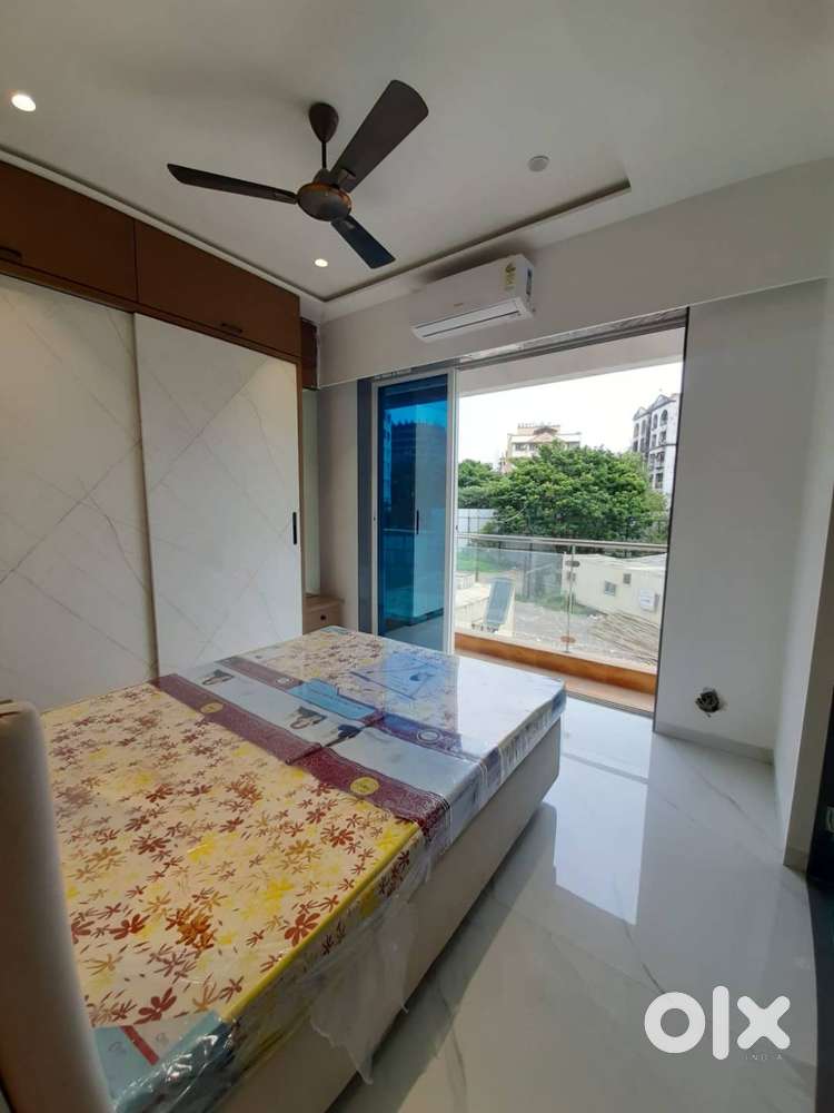 NO BROKERAGE NO ANY HIDDEN CHARGES 2BHK SALE ON NEAR METRO STATION