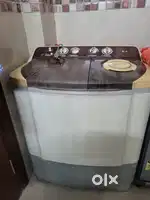 LG Semi automatic washing machine in excellent condition