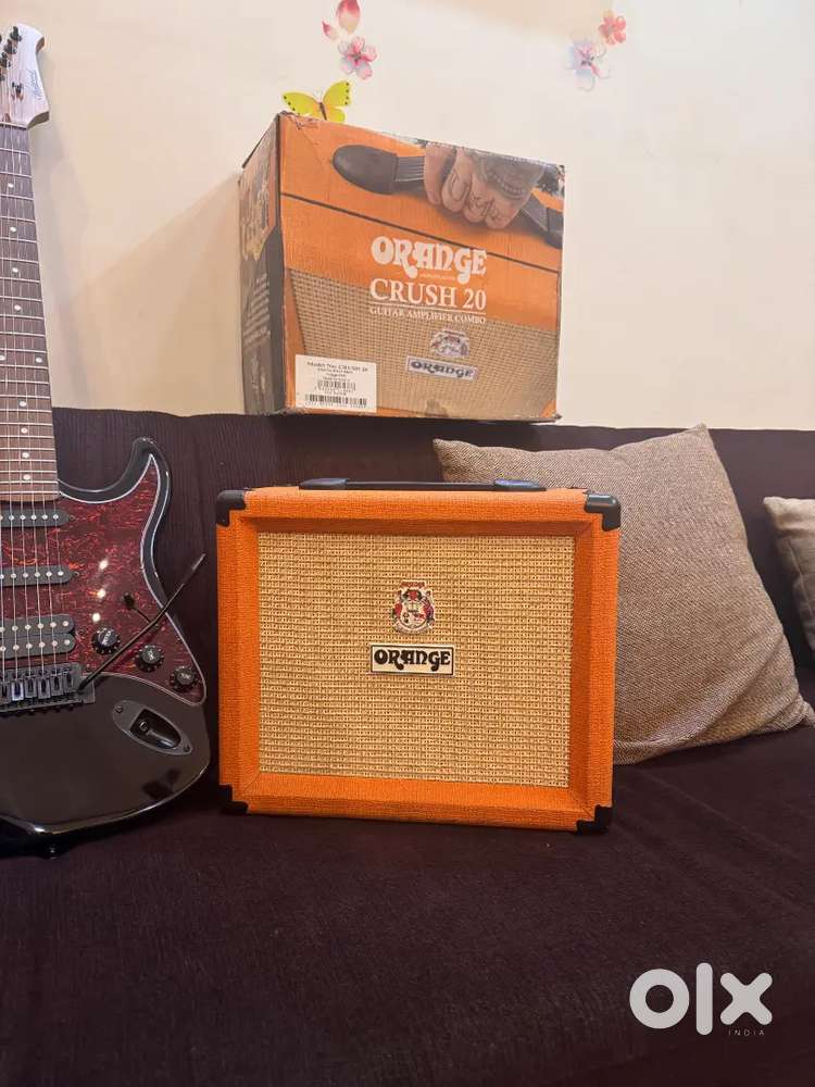 ORANGE Official 20 crush series amplifier NEW CONDITION with cable