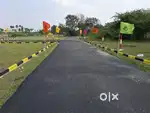 4.2 lakhs starting airport near Expressway highway