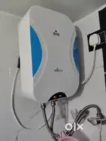 Polycab Water geyser 5 ltr