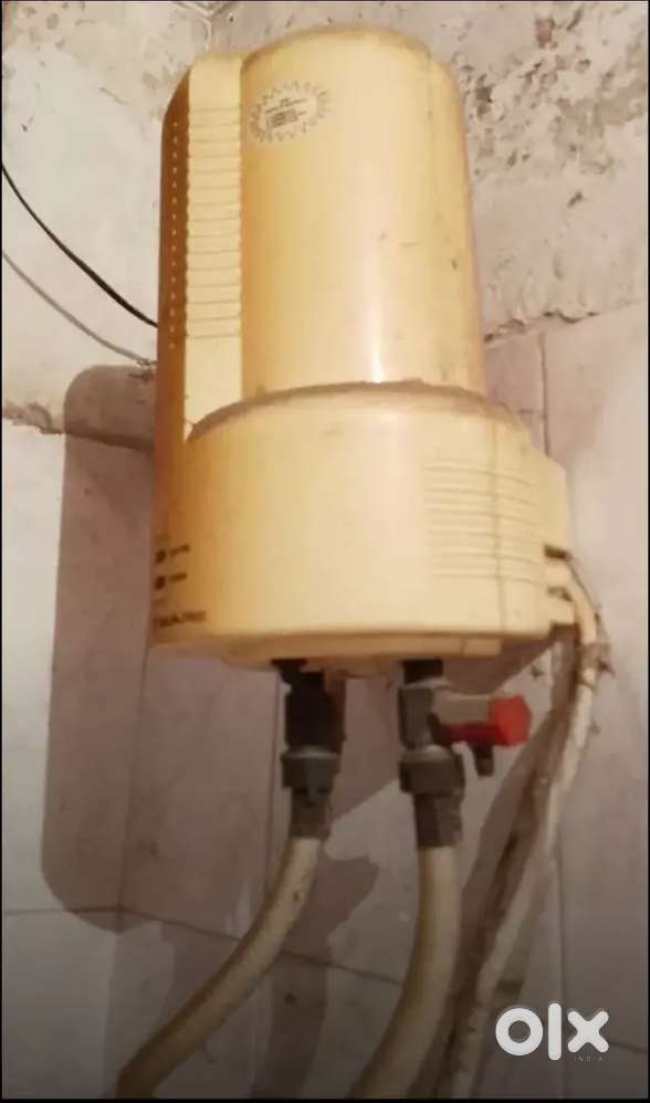 Bajaj Instant Geyser 2L