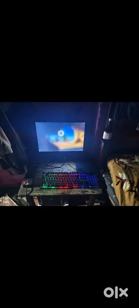 Desktop selling urgent i3 8gb ram 2gb graphic card new condition