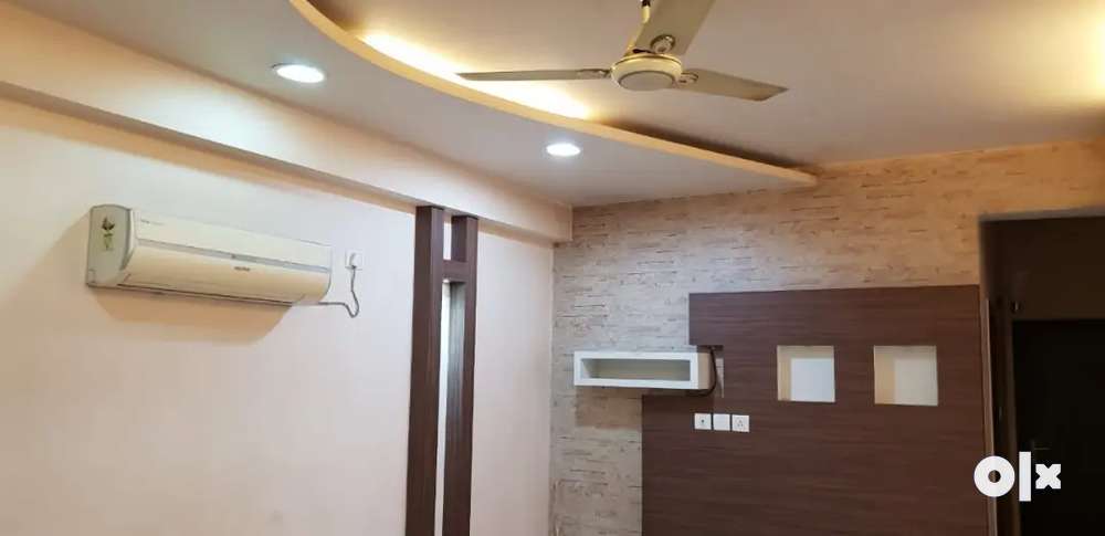 3BHK semifurnish Fully badrobe flat for Rent in Bhagwat Nagar patna.