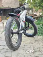 Ekdam new hai