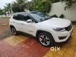 Jeep Compass 2019 top condition