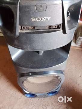 Sony MHC-V73D Party Speaker - Rs. 40,000