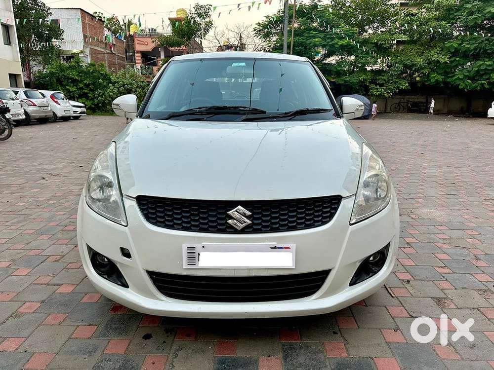 Maruti Suzuki Swift VXi + Manual, 2012, Petrol