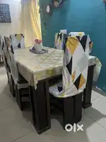 6-seater dining table set