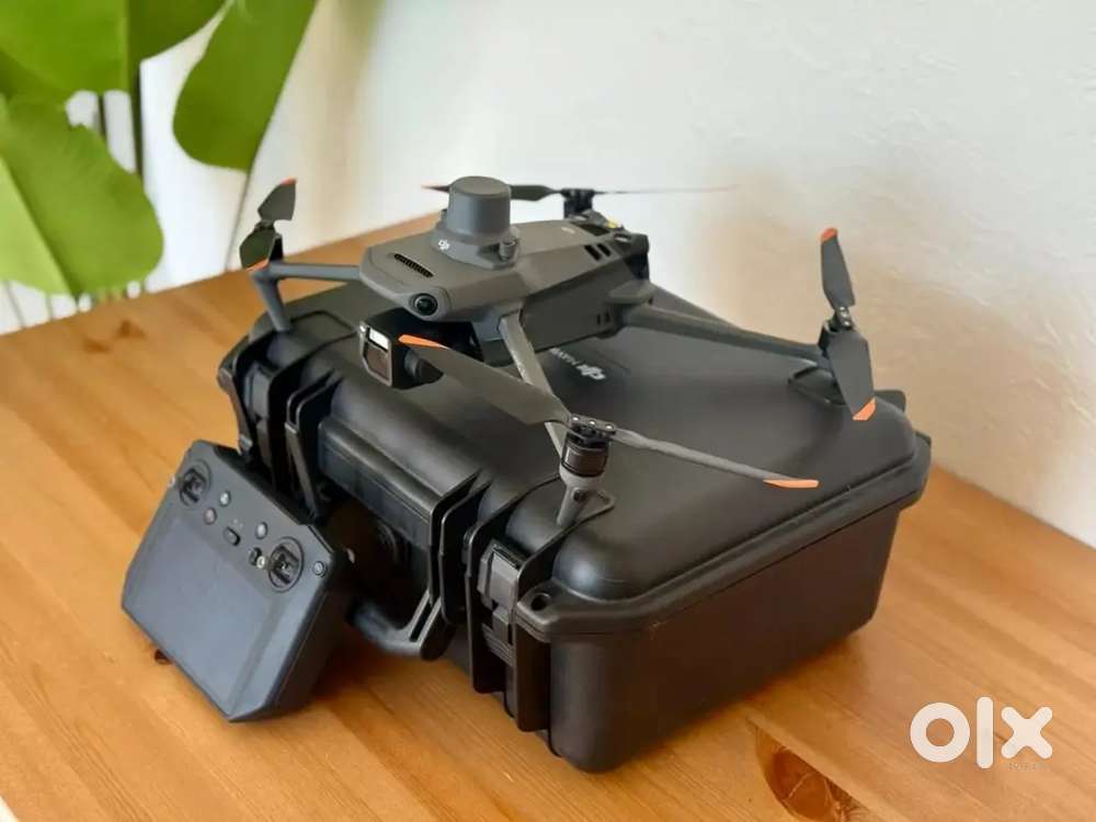 DJI Mavic 3 Enterprise with RC Pro, RTK, and Night Flying Beacon