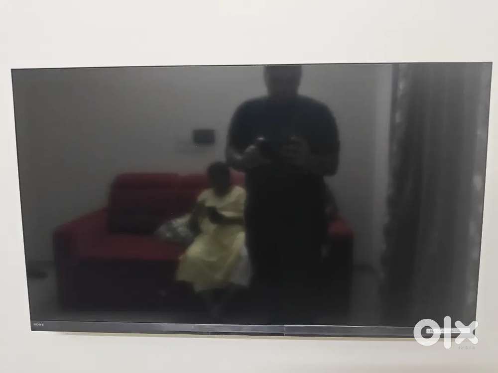 Sony 43-Inch LED TV – Pristine Condition, Just a Few Days Old