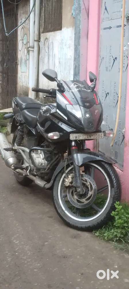 Bajaj pulser 220F DTS i. WB12AN 3086