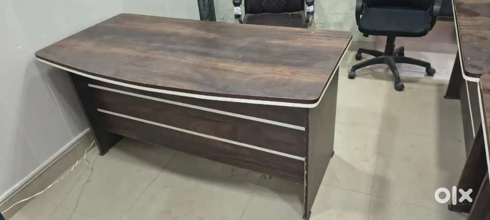Computer Table