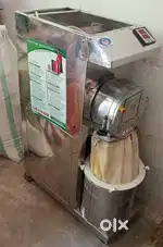 Aata Chakki Pulwiser home very new Condistion