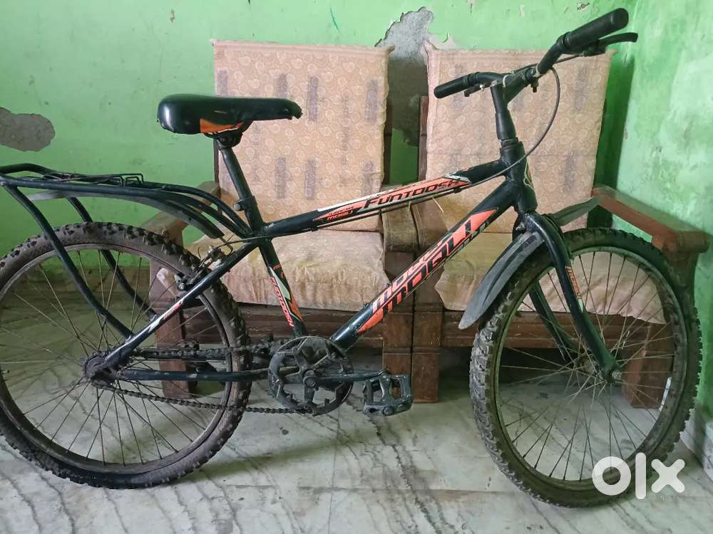 Good condition h bilkul new  hai