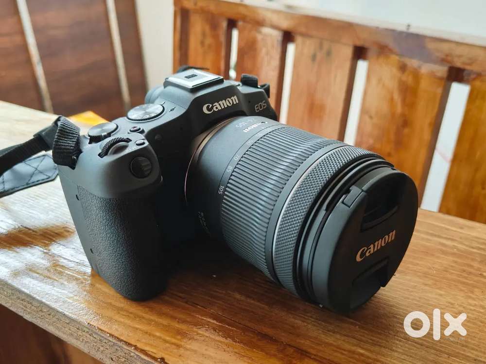 Canon r8 for rent