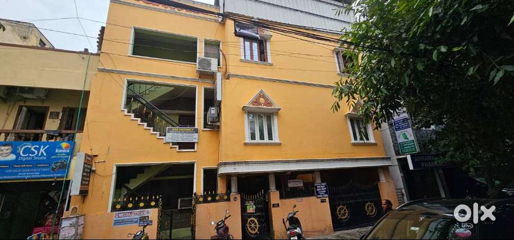 2000 sqft Ready Office @ ₹60K  Arcot Rd  Opp Avichi  No Broker