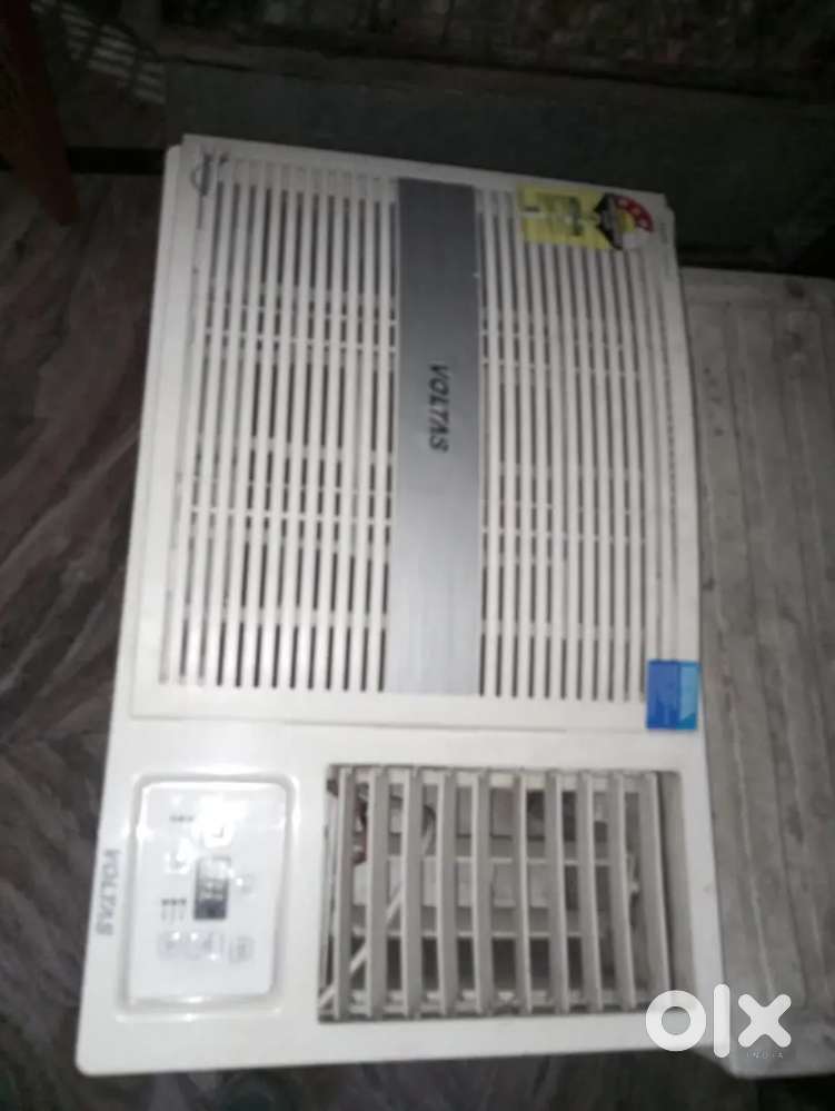 Voltas 1.5 tan ac