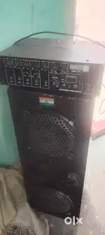 10,10 inch Ke 2 speaker  hai or 4x4 ka Box hai