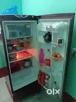 Godrej freeze 5stared , 2015 mode , 215L, warranty expired, for sale