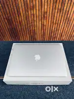 MacBook Air (13-inch, 2017) 8/256 SSD