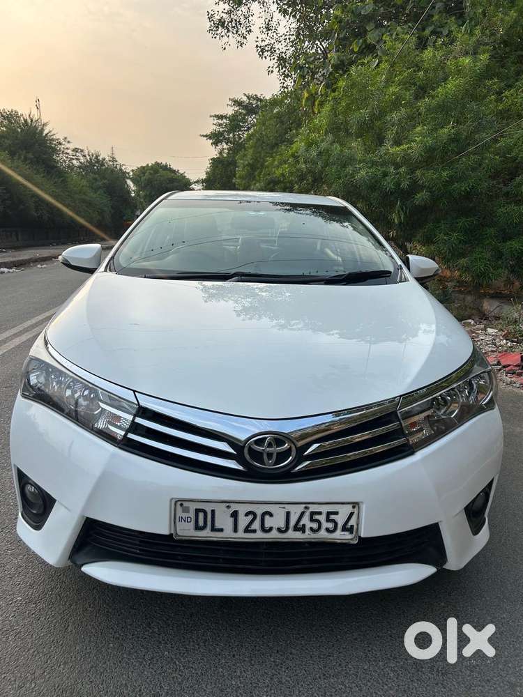 Toyota Corolla Altis 2013-2017 G AT, 2016, Petrol