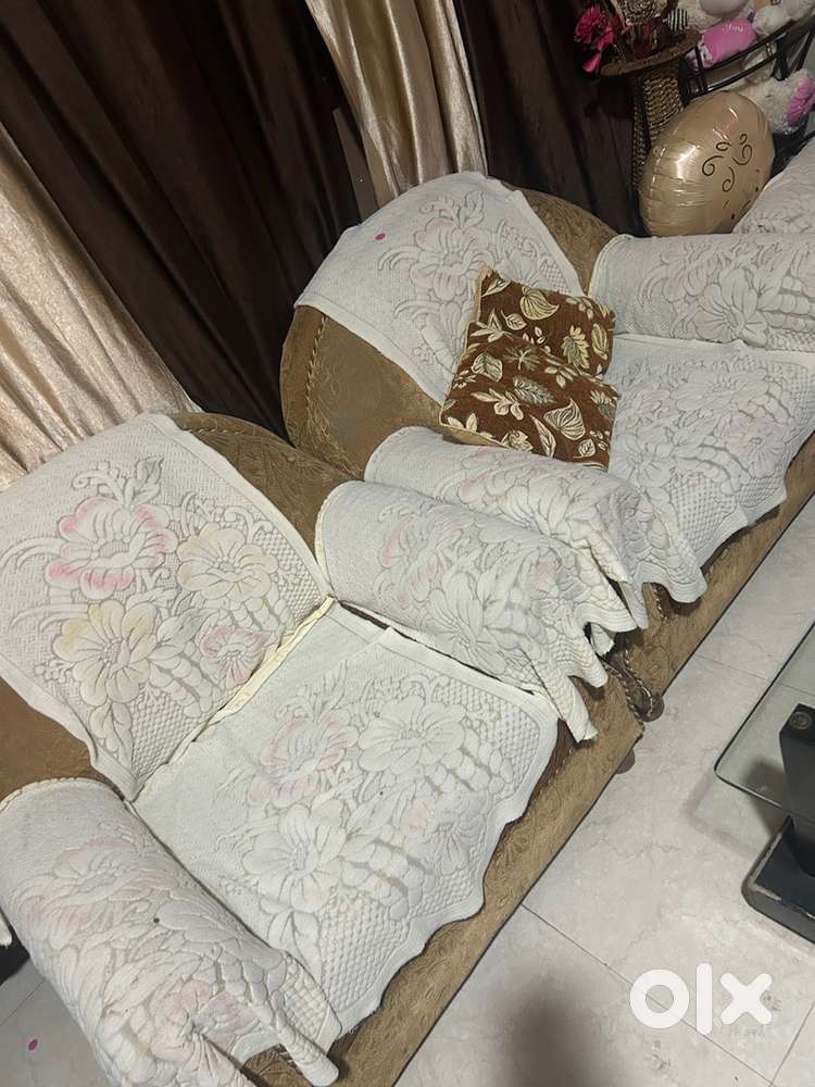 5 seater sofa