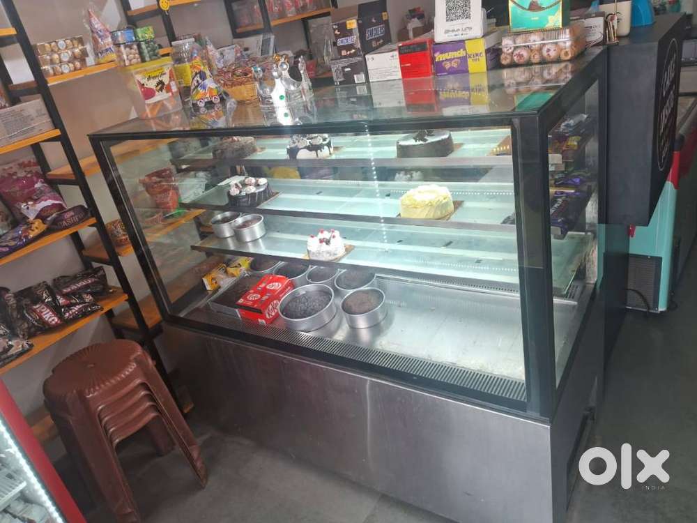 Pastry fridge cake fridge